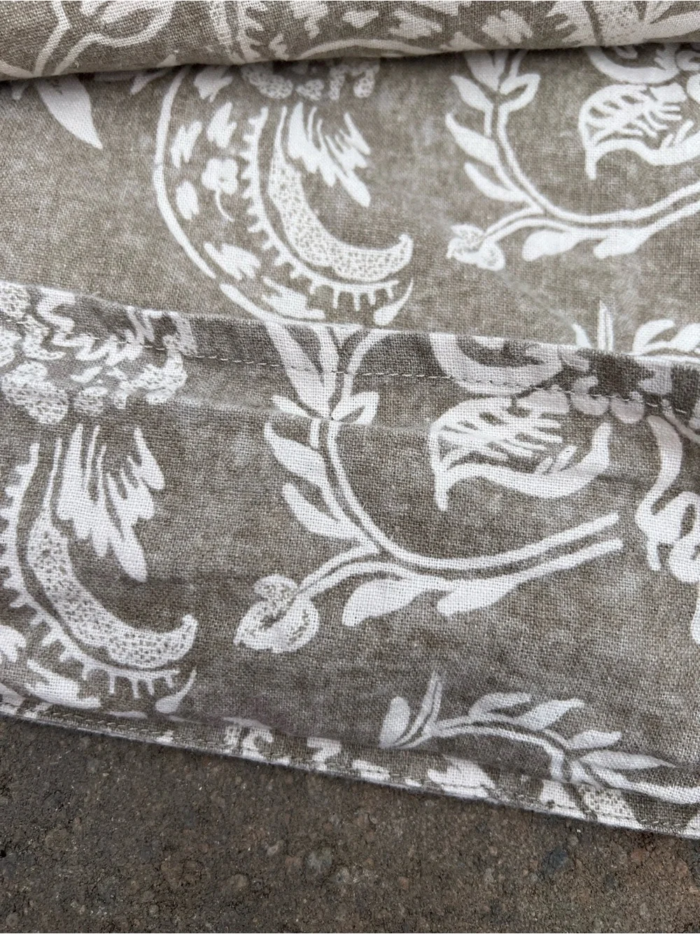 Pottery Barn Retired Alessandra Scroll Linen Full Queen Duvet Cover Taupe/Gray